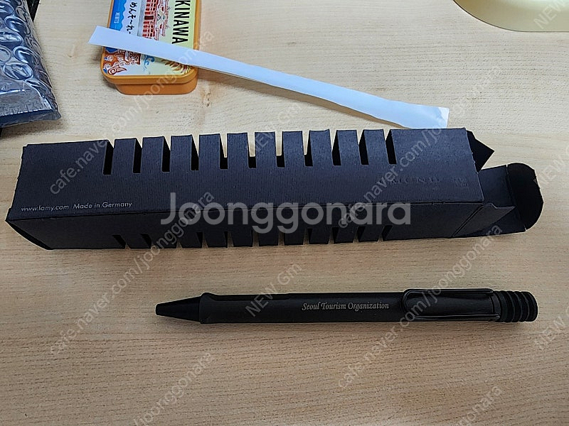 라미 사파리 볼펜--1