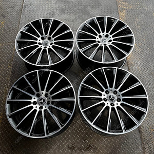20인치 벤츠 W222 S클래스 AMG 마차 블랙폴리쉬 중고휠 1대분 PCD112 8.5J +38 9.5J +38