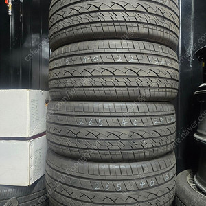 중고타이어 265/40r22 판매합니다 265 40 22 gv80 제네시스 gv80 미쉐린 피렐리 듀런