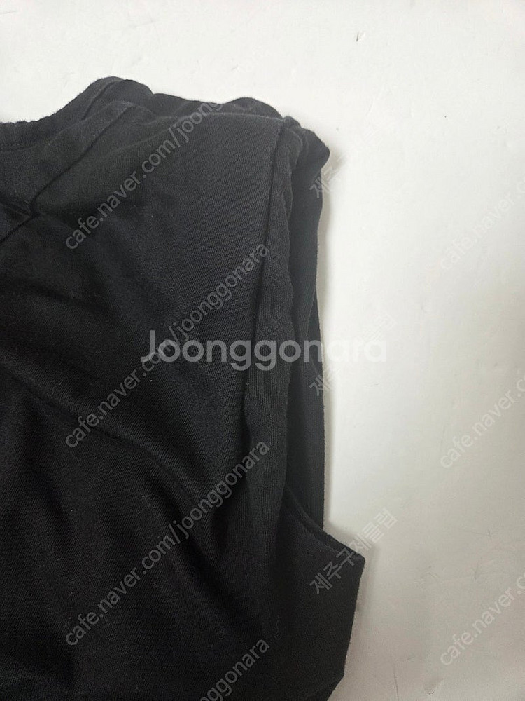 준지 어깨패드 민소매 티셔츠 블랙(S)--2