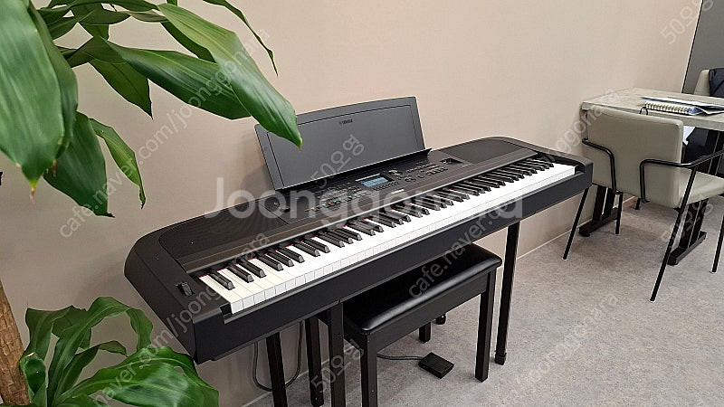 야마하P125 상위버전, 야마하 DGX-670[신품급]...--0