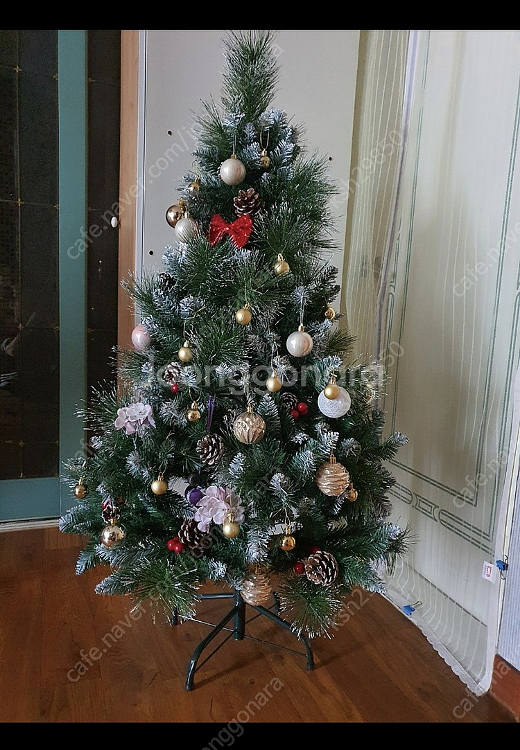 큼직한트리고급트리와트리장식+벚꽃조화예쁘고풍성함인테리어로...--8