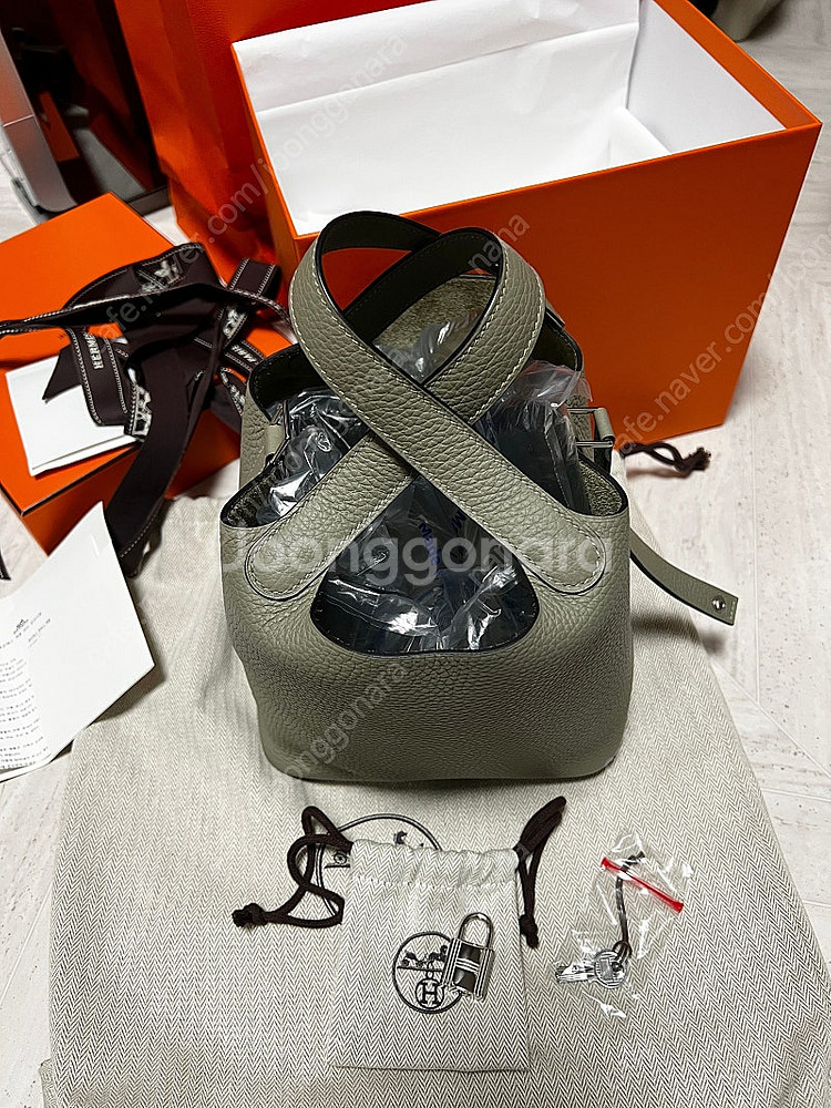 에르메스 피코탄 18 소지 은장--0