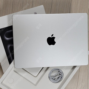 맥북 프로 M3pro 18gb 12코어 18코어 14인치 100% 고급형 / macbook pro m3 m4 m1 / 서울 직거래 택배
