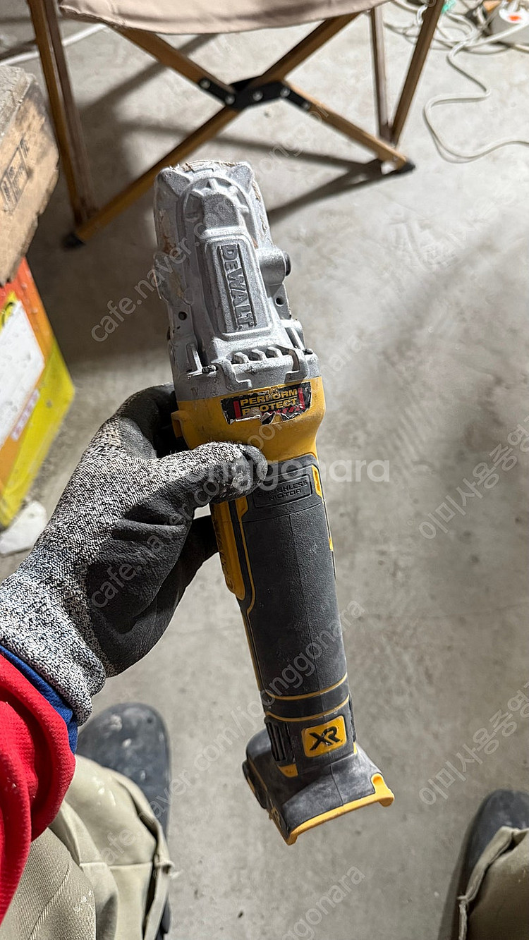 디월트 dcg405fn--0