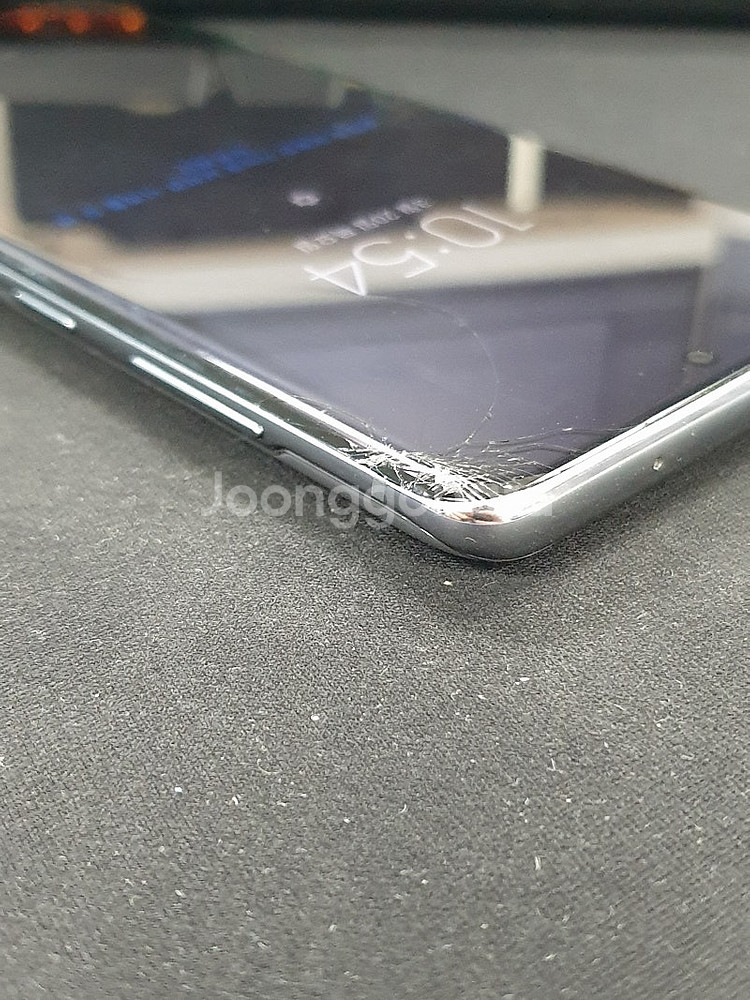 갤럭시 S20 그레이 128기가 20년 4월개통 무잔상...--7