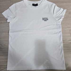 a.p.c 티셔츠 m사이즈