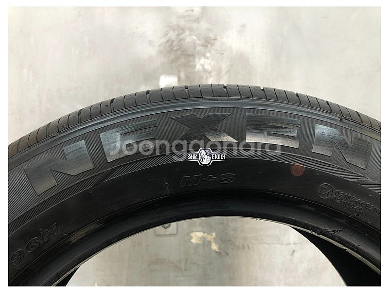 중고타이어 넥센타이어 엔프리즈 AH8 215/60R17...--2