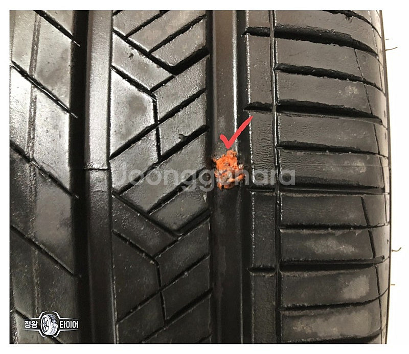 중고타이어 한국타이어 키너지EX 245/45R18 그랜...--6