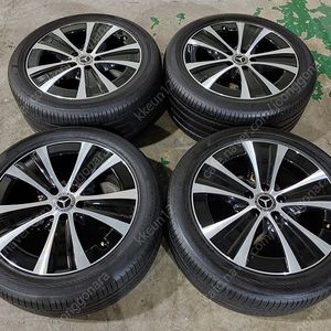 [판매] 벤츠 W213 E300 18인치 정품 휠타이어