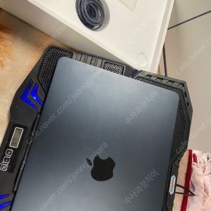 맥북에어13 m3 미드나이트 판매합니다 8gb 256gb