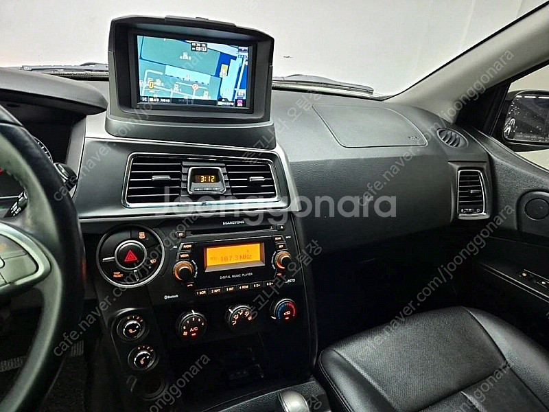 KG모빌리티(쌍용) 더뉴코란도스포츠 CX5(2WD) 클...--9