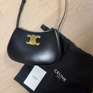 셀린느 카프스킨 미디움 틸리백 정품