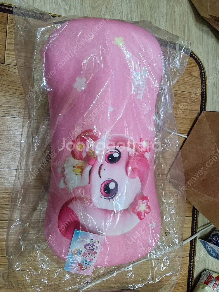 하츄핑 메모리폼 쿠션 (베개)팔아요--0