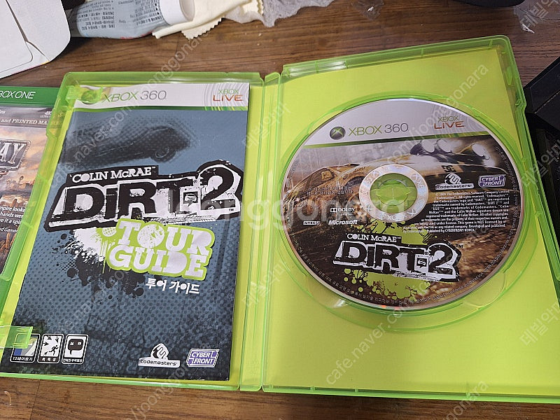 xbox360 더트2 정발판 팝니다.--1