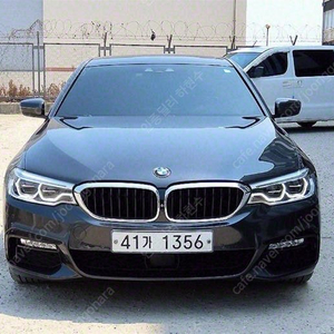 @17년식 5시리즈(7세대) 530i xDrive M스포츠팩 플러스 전국최저가격저신용전액할부최대72개월현금카드리스할부저렴하고 가성비 있는 차량