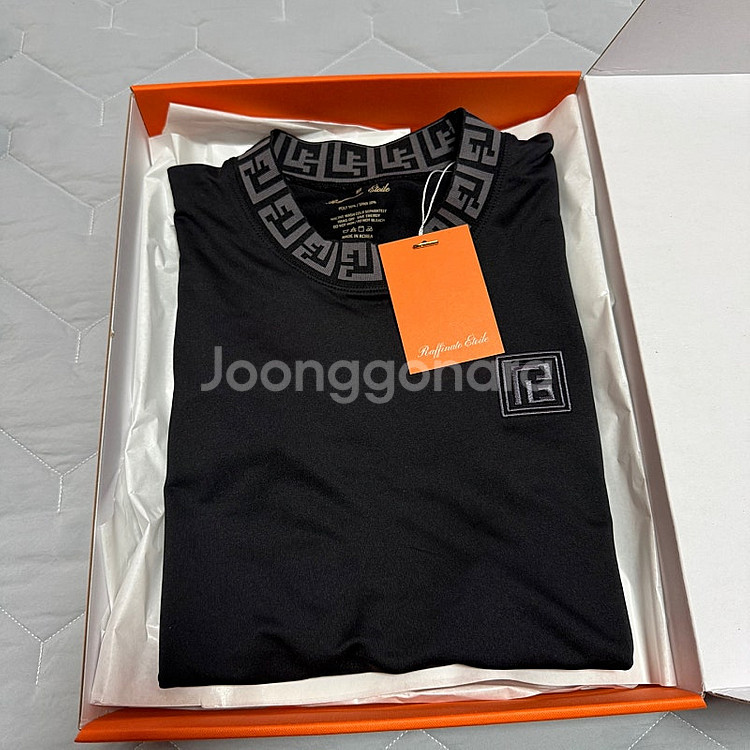 라피나토 RT모노그램 데일리 라운드넥 컴프레션 판매합니다--1