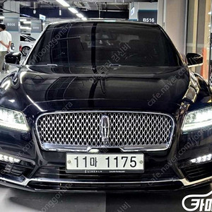 [링컨]컨티넨탈 10세대 3.0 AWD2017 년식 검정색 할부 중고차