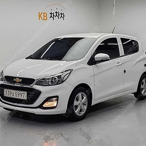 경차 중고 스파크 중고 시세 쉐보레 중고 흰색 2019년식 70,299km LT 중고차 모의견적