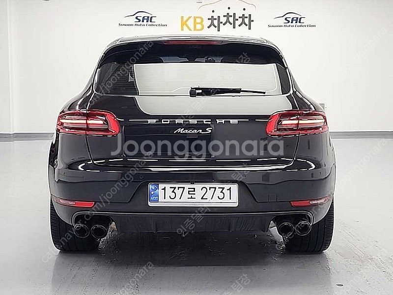 포르쉐 중고 포르쉐 마칸 중고 2015년식 디젤 3.0...--4