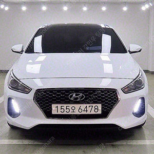 현대 i30 중고 i30 흰색 2018년식 64,404km 1.6 터보 스포츠 프리미엄 사회초년생 중고차