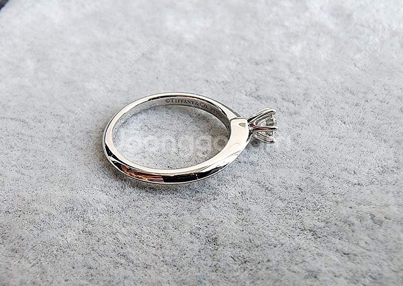 (정품)티파니앤코 6발 프롱세팅 웨딩링 0.25ct 8...--4