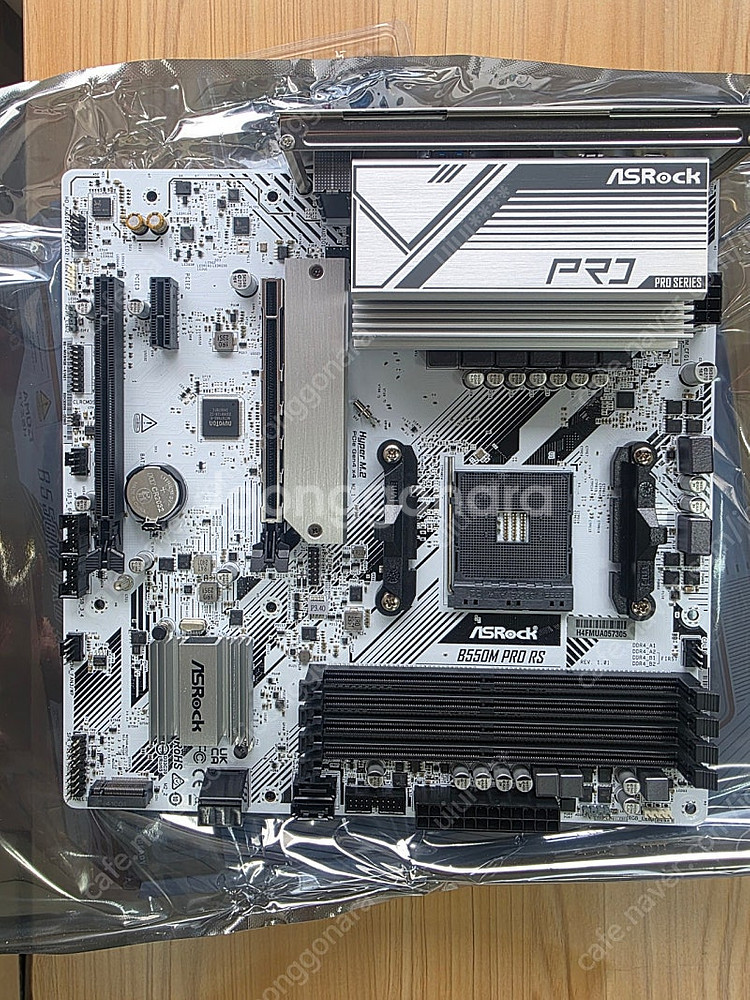 라이젠7 5700x 컴퓨터 본체--7