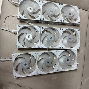 3rsys silent 120팬 cpu 팬 3팩 화이트 정방향 2 리버스1