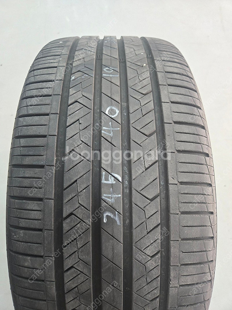 중고타이어 245/40r19 245 40 19 판매합니...--0