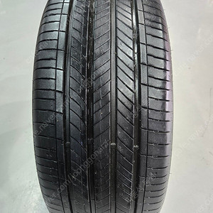 중고타이어 245/45r18 판매합니다 245 45 18 한국타이어 벤투스 s2as