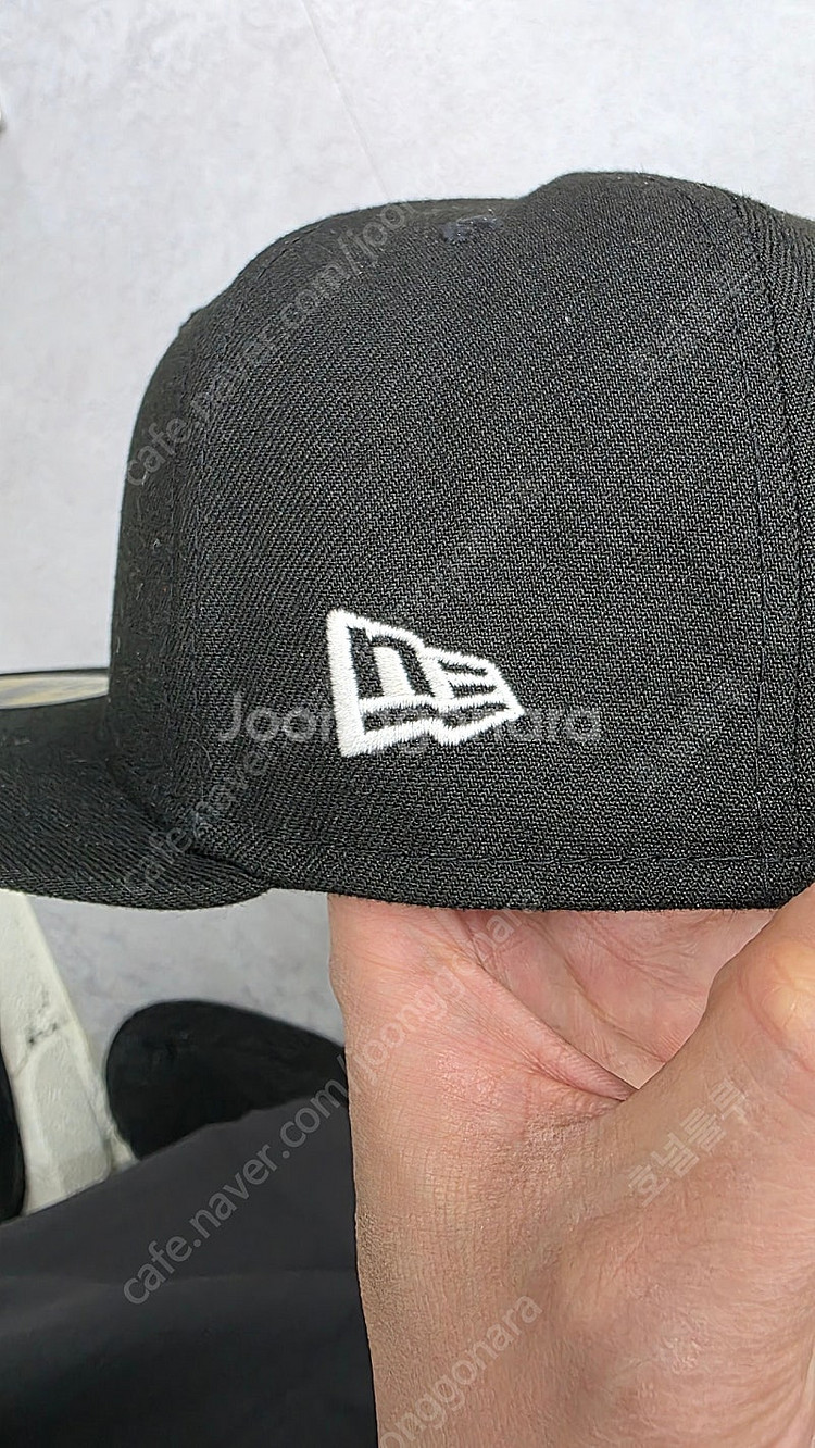 슈프림 뉴에라 스크류 스냅백--4