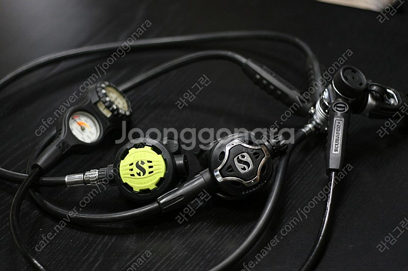스쿠버프로 mk25 / S600 / r390 호흡기 세...--0