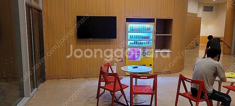 커피머신 무인카페 중고캔자판기 캔 페트자판기 멀티자판기...--2