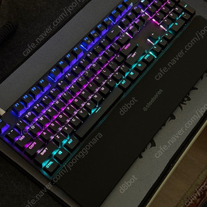 스틸시리즈 Apex Pro Gen 3 US 풀배열 팝니다.