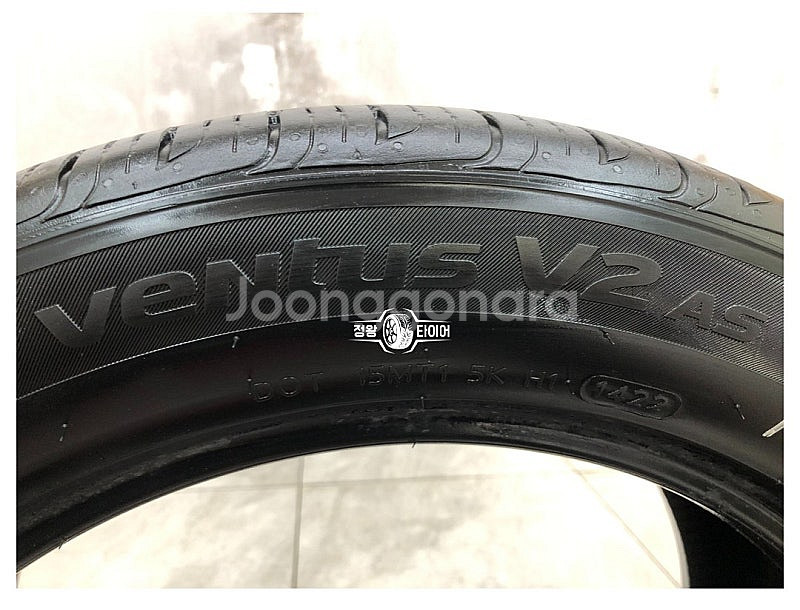 중고타이어 한국타이어 벤투스 V2AS 215/55R17...--3
