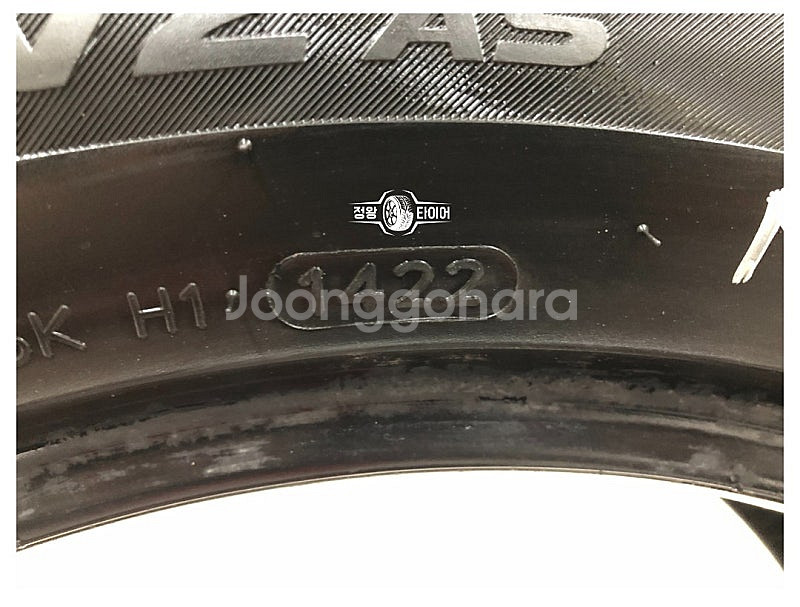중고타이어 한국타이어 벤투스 V2AS 215/55R17...--5