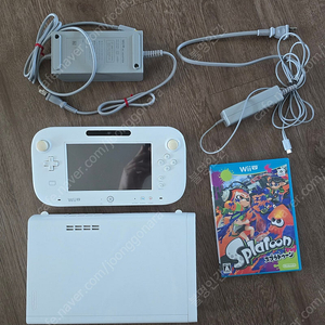 닌텐도 위유(Wii U) 팝니다 스플레둔 게임 포함