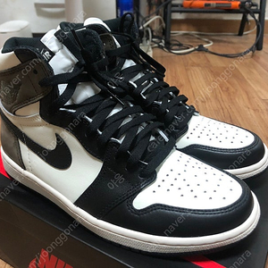 나이키 조던하이 다크모카 270mm 판매합니다