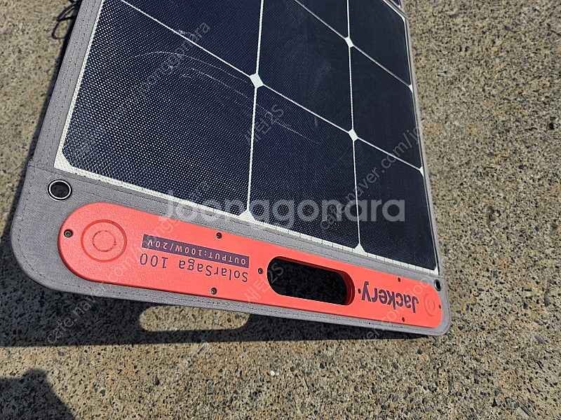 잭커리 태양광패널 100W 2장판매 12만원/14만원--0