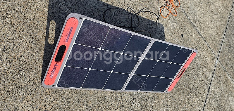 잭커리 태양광패널 100W 2장판매 12만원/14만원--5