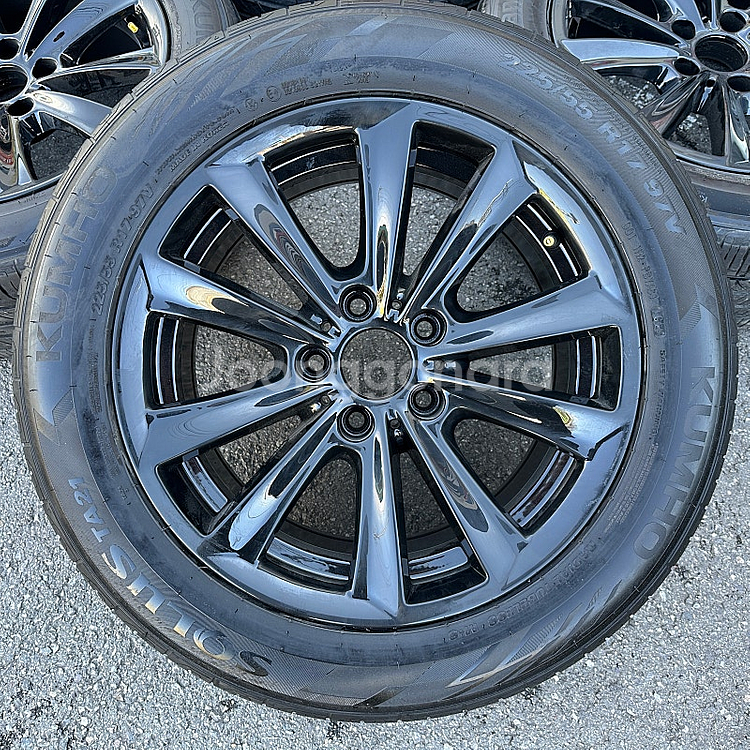BMW 17인치 5시리즈 F10 520D 정품 휠타이어...--1