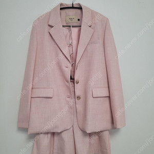 새옷같음)NAIN 아틀리에 )핑크 자켓 ,반바지 셋업