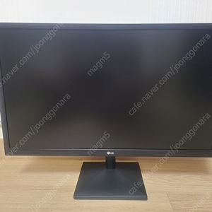 LG 24인치 모니터 신품급 팝니다.(24MK430H)