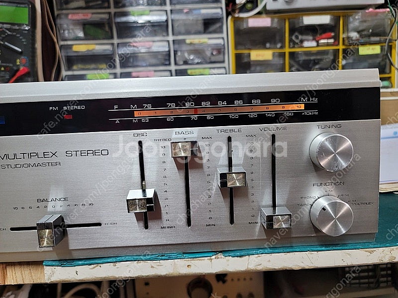 COLUMBIA. 진공관 앰프 장전축 분리 앰프--2