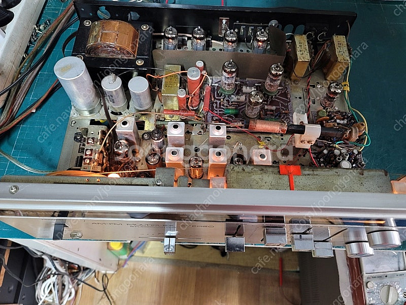 COLUMBIA. 진공관 앰프 장전축 분리 앰프--3