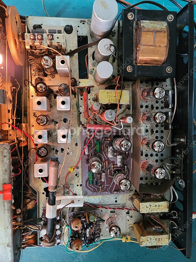 COLUMBIA. 진공관 앰프 장전축 분리 앰프--4