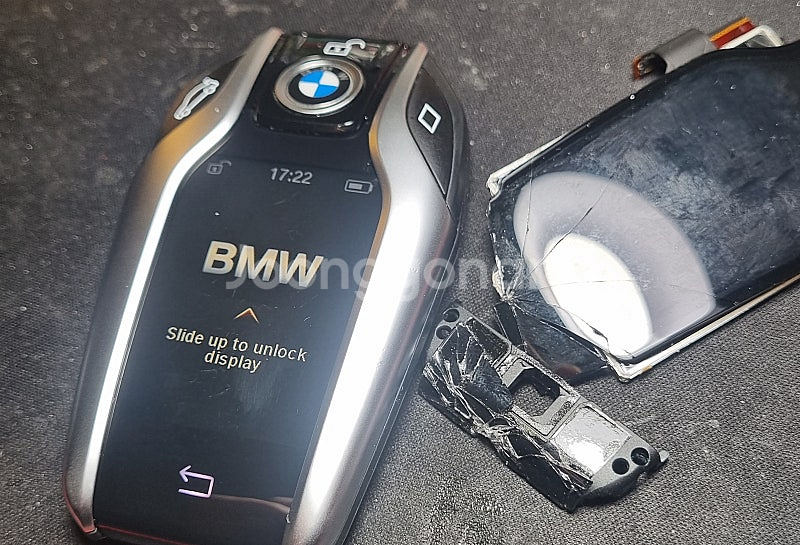 BMW 5시리즈 G바디 2018년식 침수·충격으로 파손...--0