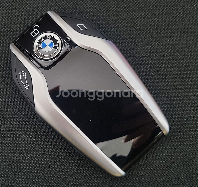 BMW 5시리즈 G바디 2018년식 침수·충격으로 파손...--3