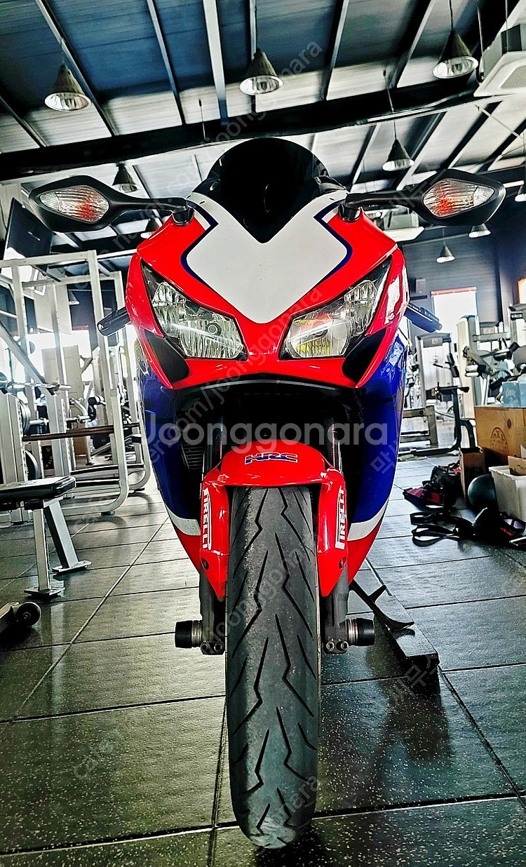 CBR1000RR 파이어블레이드--7
