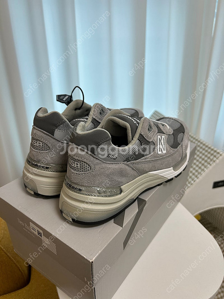 뉴발란스 992 245--1